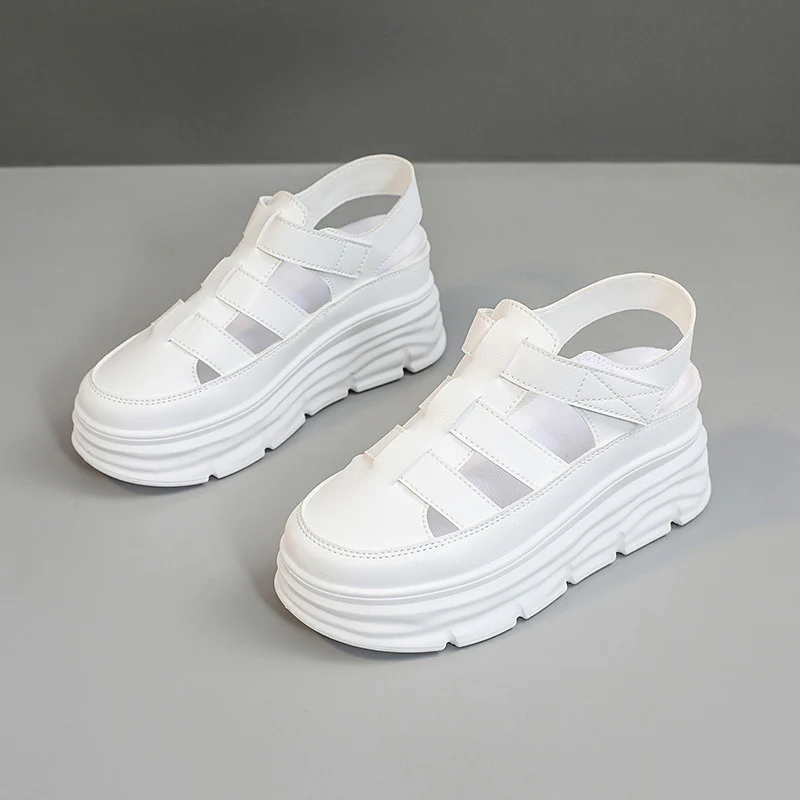 Damen Plattform-Sandalen mit verstellbarem Riemen und rutschfester Sohle Heidi Mode - Image 2