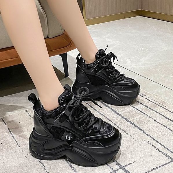 Damen Plattform-Sneaker mit atmungsaktivem Mesh und gepolsterter Sohle Heidi Mode - Image 2