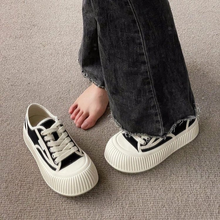 Damen Plattform-Sneaker mit eleganter Riffelkonstruktion und bequemer Dämpfung Heidi Mode - Image 5