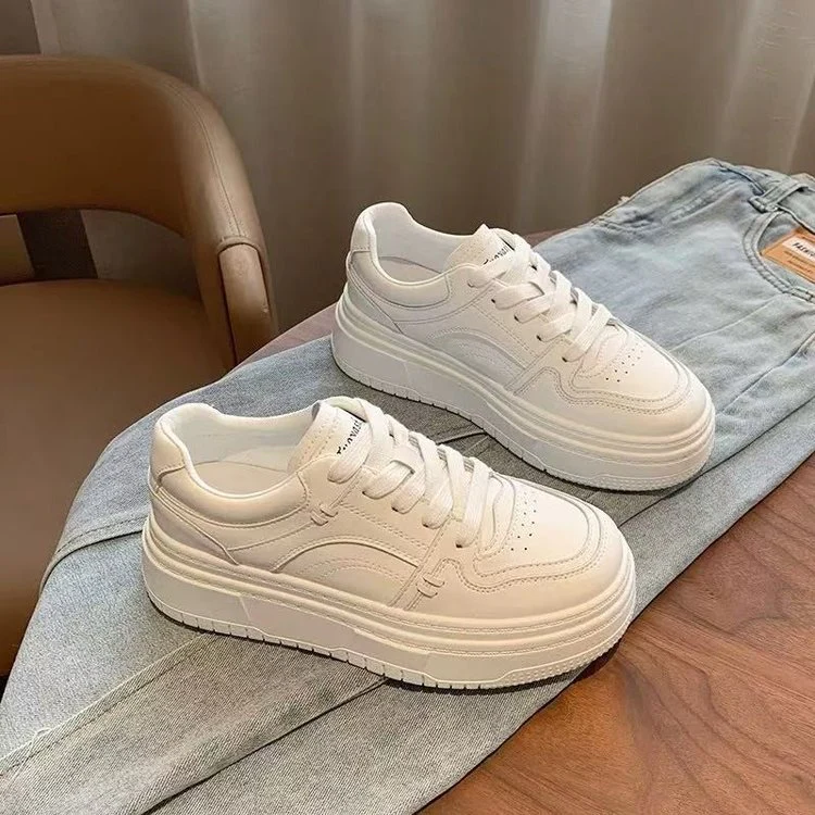 Damen Plattform-Sneaker mit ergonomischer Dämpfung und modischem Design Heidi Mode - Image 2