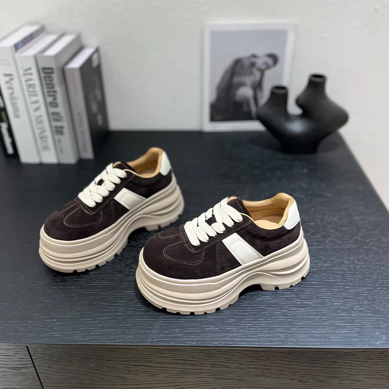 Damen Plattform-Sneaker mit komfortablem Fußbett und modischem Design Heidi Mode - Image 6