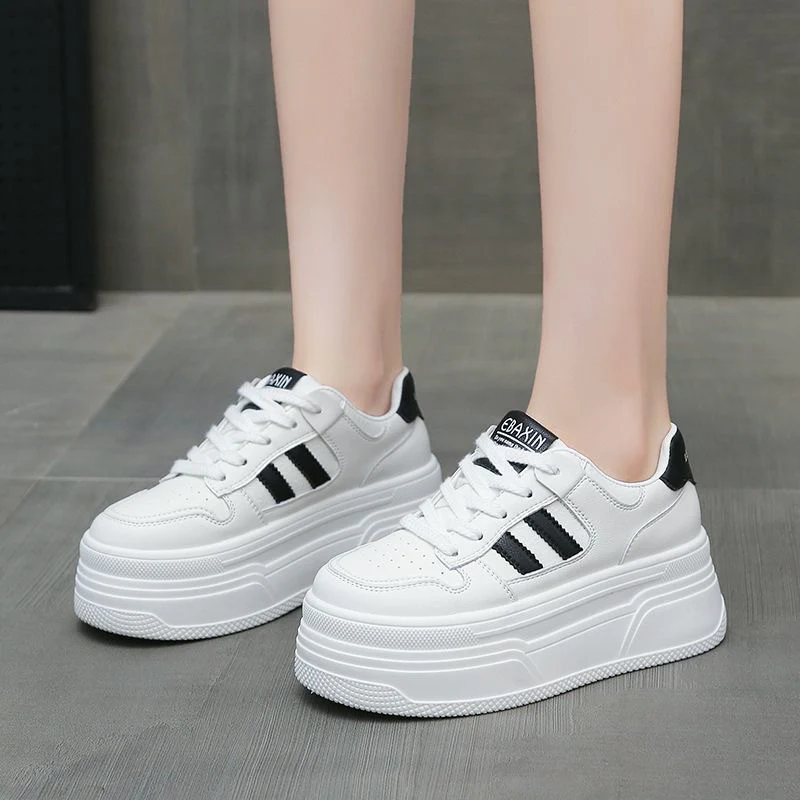 Damen Plattform-Sneaker mit modischem Design und hohem Komfort Heidi Mode - Image 3