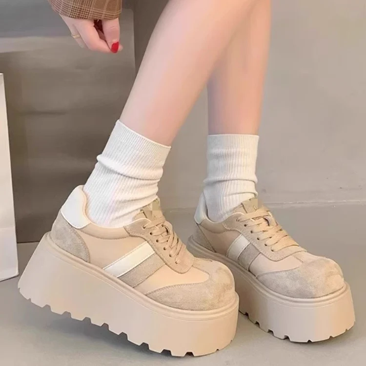 Damen Plattform-Sneaker mit modischem Veloursleder und ergonomischer Sohle Heidi Mode - Image 7