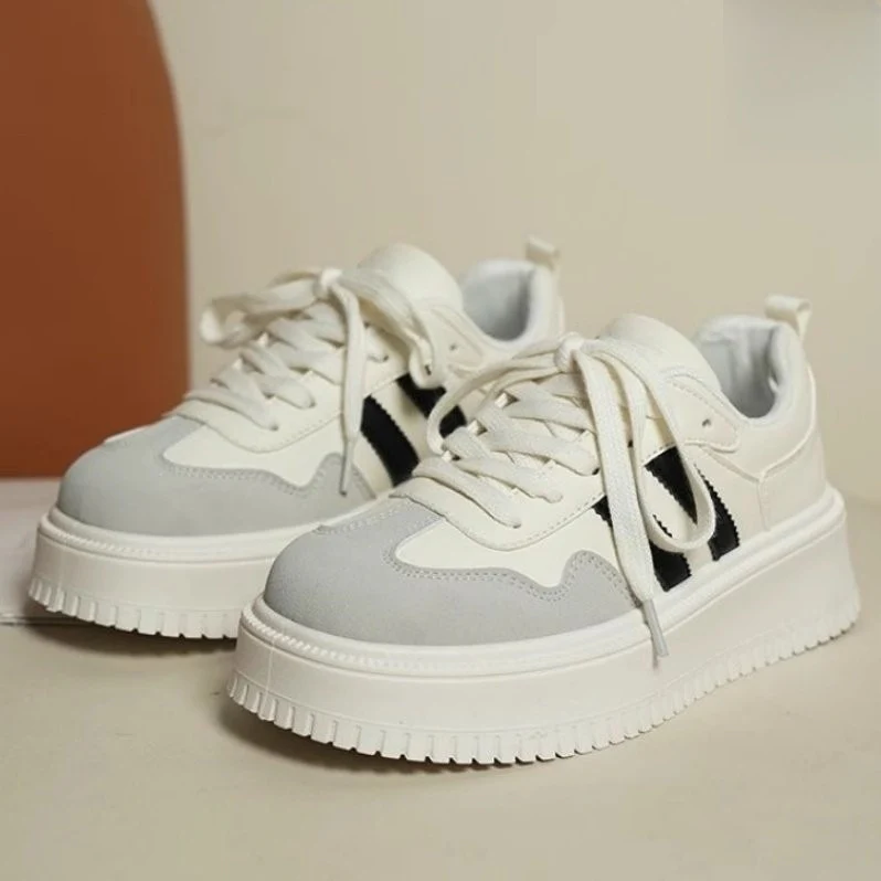 Damen Plattform Sneakers mit ergonomischer Dämpfung und trendigem Design Heidi Mode - Image 4