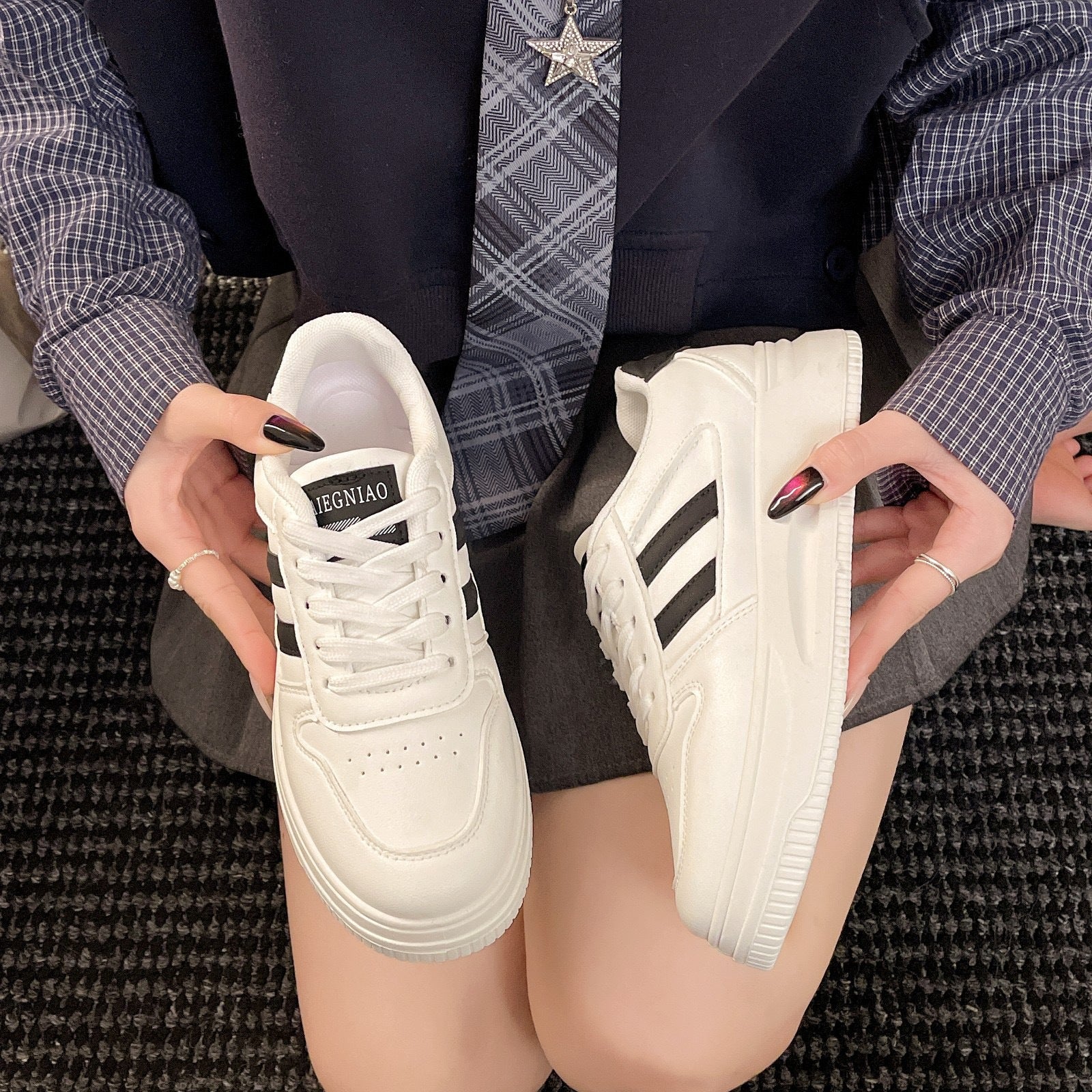 Damen Plattform Sneakers mit langlebiger Lederoberfläche und atmungsaktiver Dämpfung Heidi Mode - Image 2
