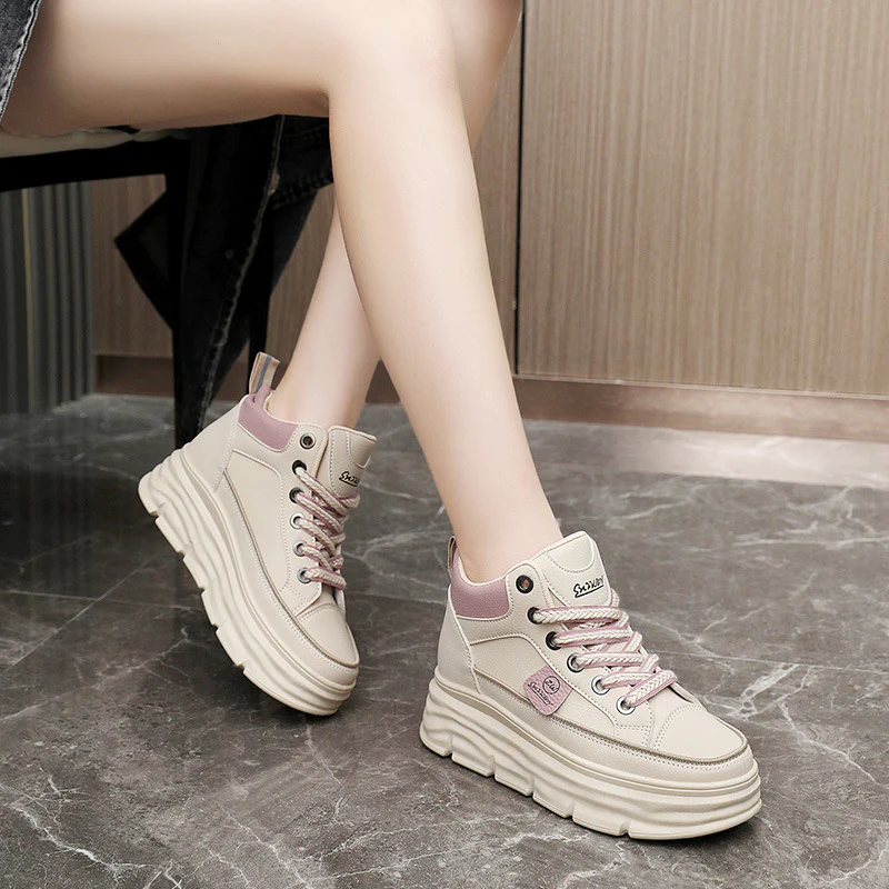 Damen Plattform Sneakers mit trendigem Farbdesign und extrakompakter Sohle Heidi Mode - Image 3