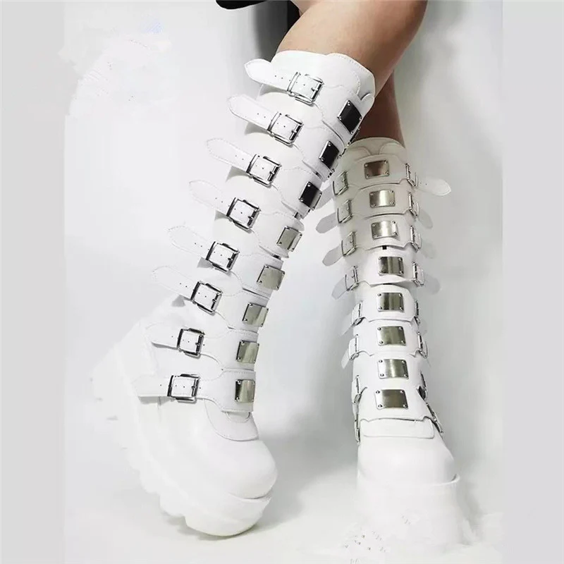 Damen Plattform Stiefel mit modischem Schnallen-Design und stabiler Sohle Heidi Mode - Image 2