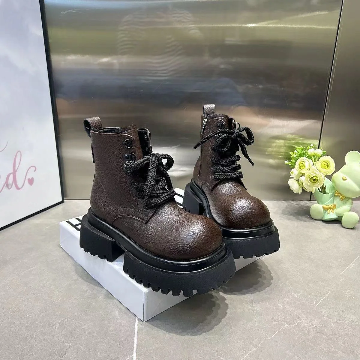 Damen robuste Stiefeletten mit rutschfester Sohle und modischem Design Heidi Mode