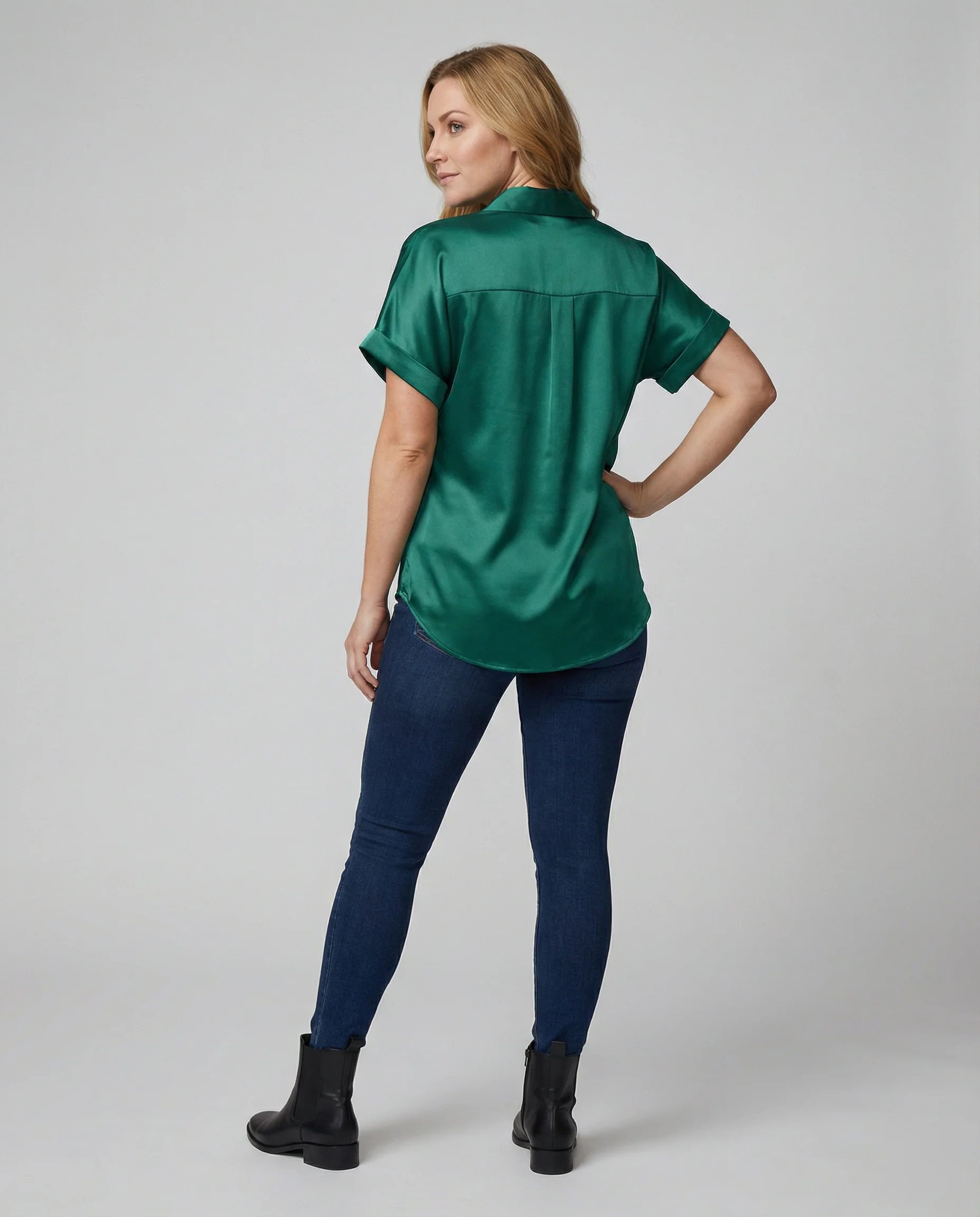 Damen Satin-Bluse mit großem Kragen und überschnittenen Schultern Heidi Mode - Image 3