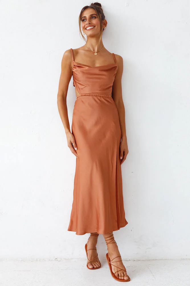 Damen Satin-Midikleid mit Raffinierten Rüschendetails und Elegantem Tragekomfort Heidi-Mode - Image 7