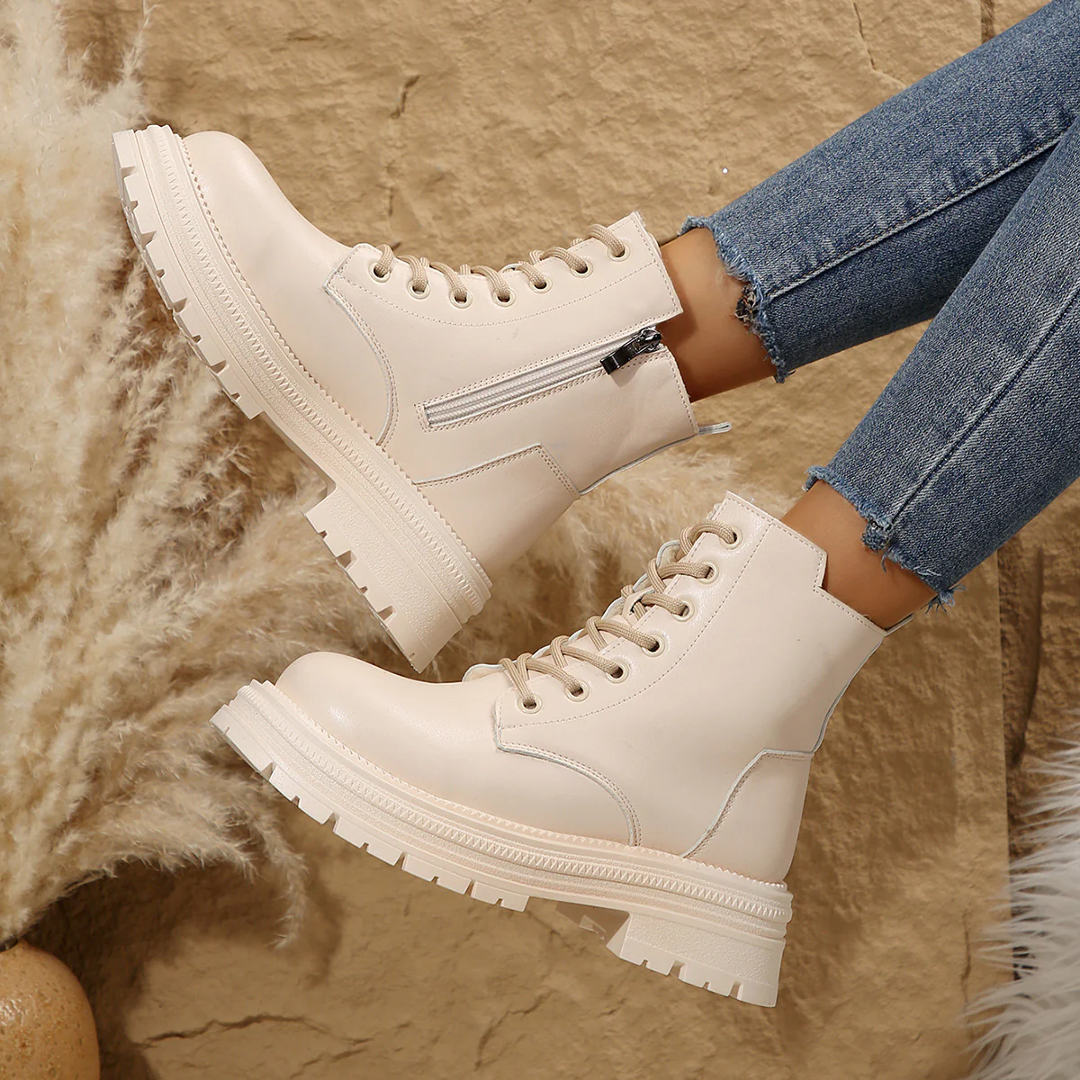 Damen Schnürboots mit robustem Profil und modischem Reißverschluss Heidi Mode - Image 3