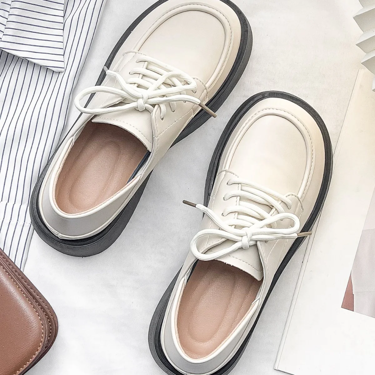 Damen Schnürschuhe mit modischem Plateau und edlem Obermaterial Heidi Mode