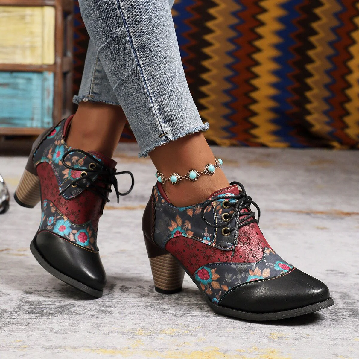 Damen Schuhwerk mit floralem Design und robustem Blockabsatz Heidi Mode - Image 4