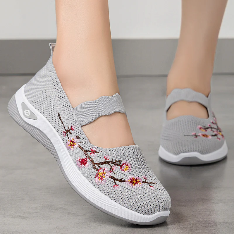 Damen Slip-On Ballerinas mit floralem Strickdesign Heidi Mode - Image 2