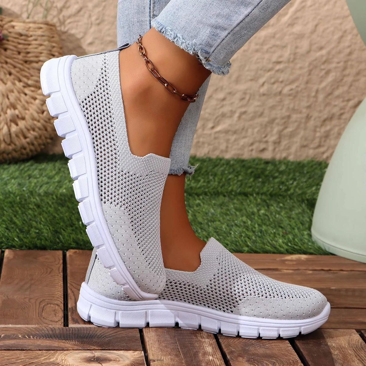 Damen Slip-On Freizeitschuhe mit atmungsaktiver Netzstruktur Heidi Mode - Image 9