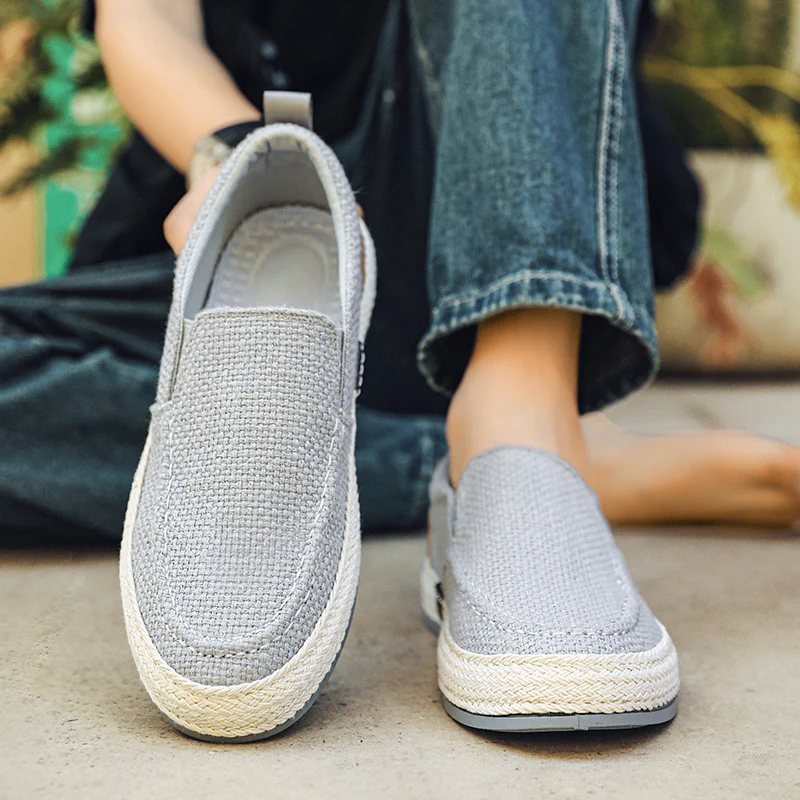 Damen Slip-On Freizeitschuhe mit komfortablem Textil-Obermaterial und rutschfester Sohle Heidi Mode - Image 2