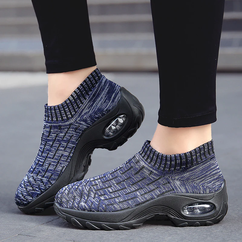 Damen Slip-On Sneakers mit atmungsaktiver Strick-Oberfläche und stoßdämpfendem Fußbett Heidi Mode - Image 3