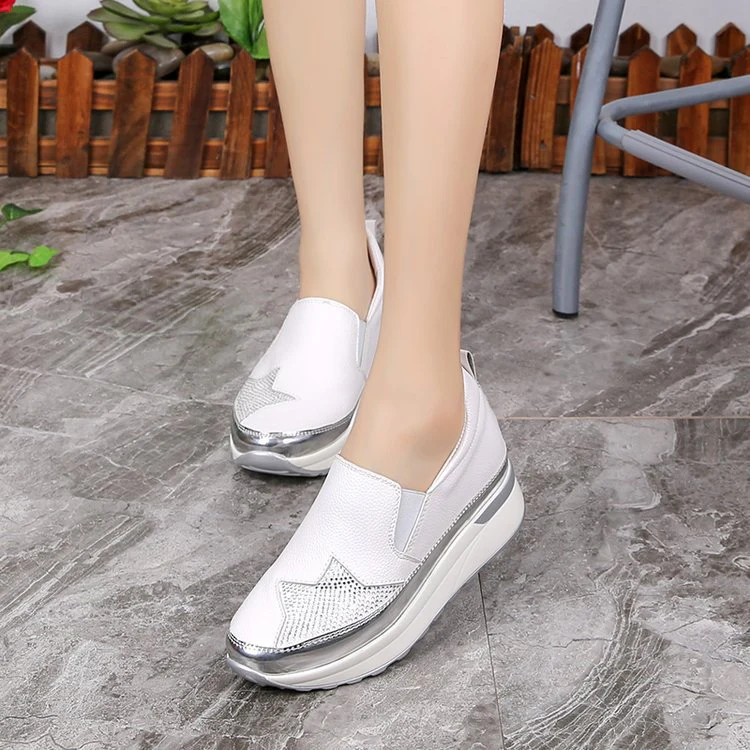 Damen Slip-On Sneakers mit Glitzerndem Obermaterial und Komfortabler Sohle Heidi-Mode