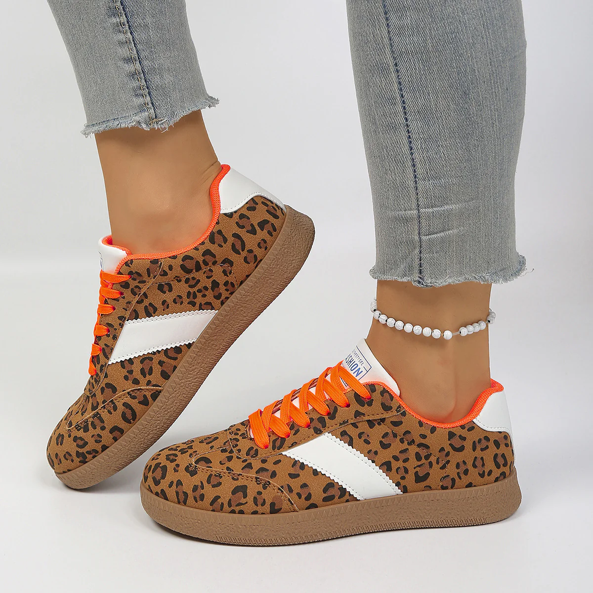 Damen Sneaker im sportlichen Leo-Design mit gepolsterter Dämpfung Heidi Mode - Image 3