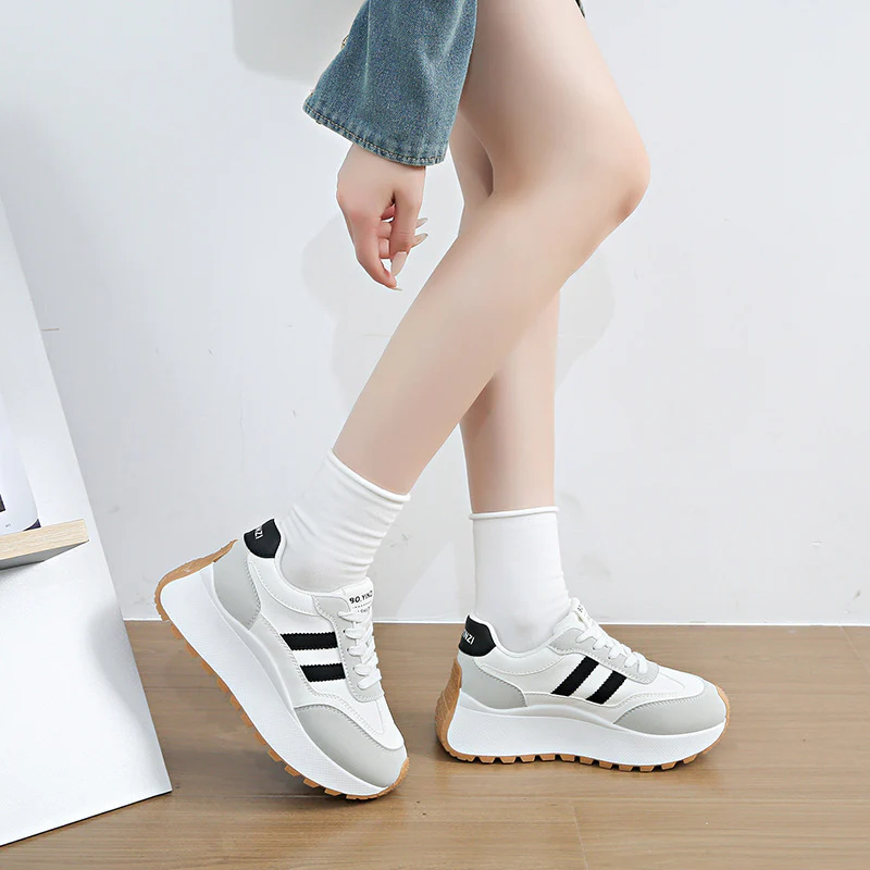 Damen Sneaker mit dämpfender Laufsohle und atmungsaktivem Obermaterial Heidi Mode - Image 3