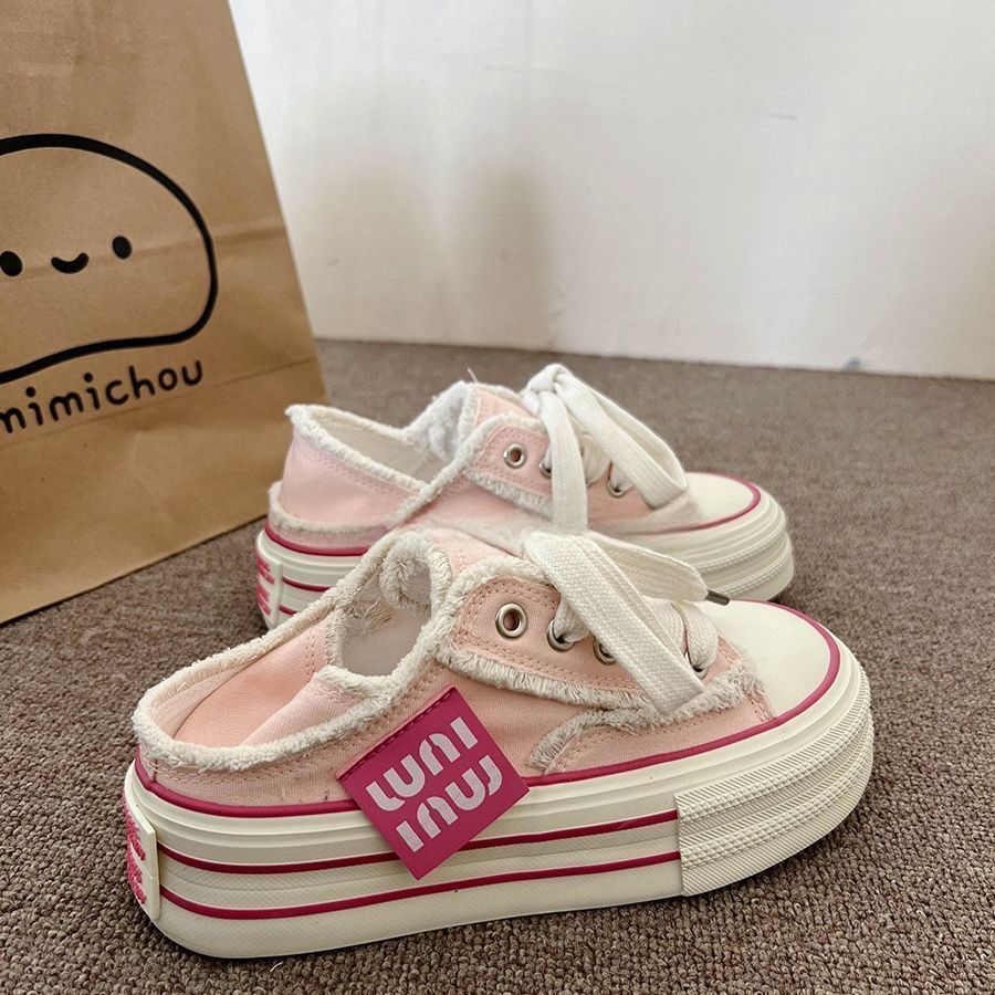 Damen Sneaker mit flauschiger Oberflächenstruktur und trendiger Blocksohle Heidi Mode - Image 2