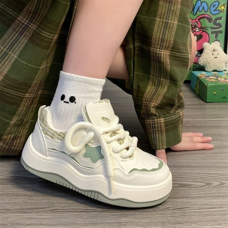 Damen Sneaker mit gepolsterter Sohle und modernem Design Heidi Mode - Image 3