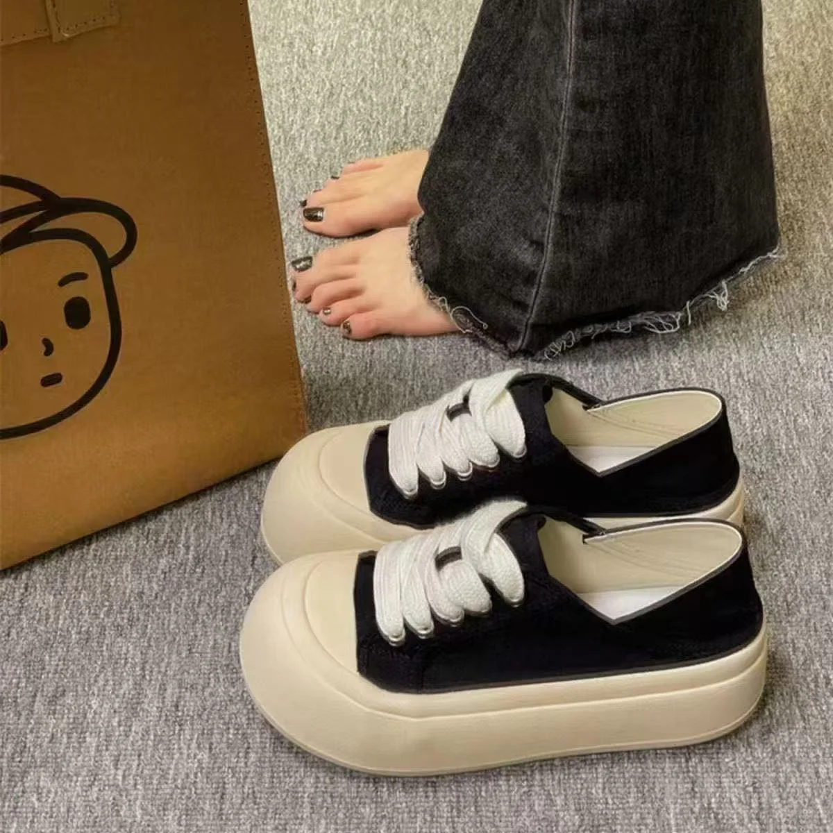 Damen Sneaker mit hohem Komfort und modischem Design Heidi Mode - Image 4