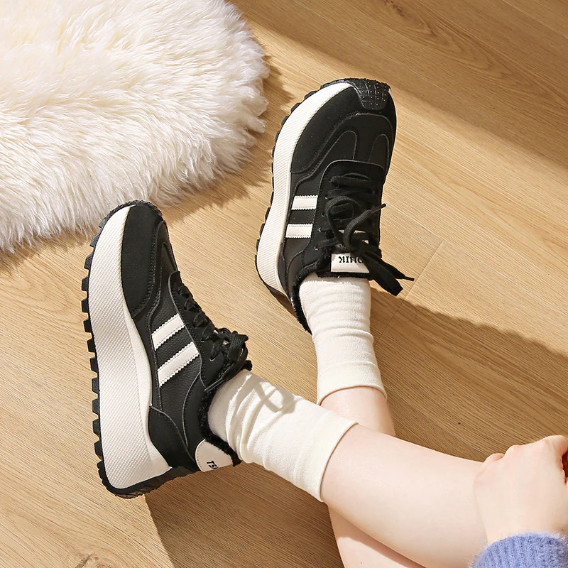 Damen Sneaker mit kuscheligem Fleece-Futter und rutschfester Laufsohle Heidi Mode - Image 4