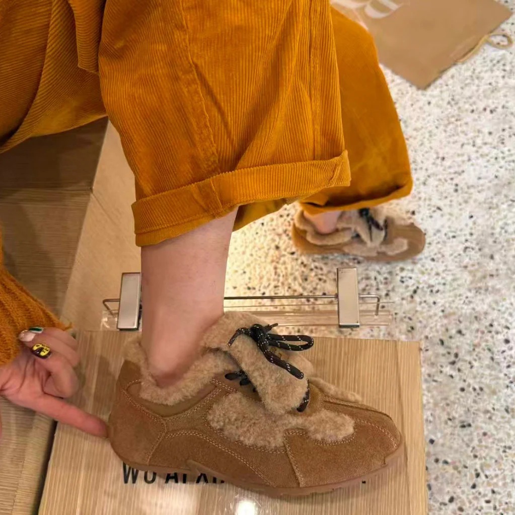 Damen Sneaker mit kuscheligem Lammfell und rutschfester Sohle Heidi Mode - Image 3