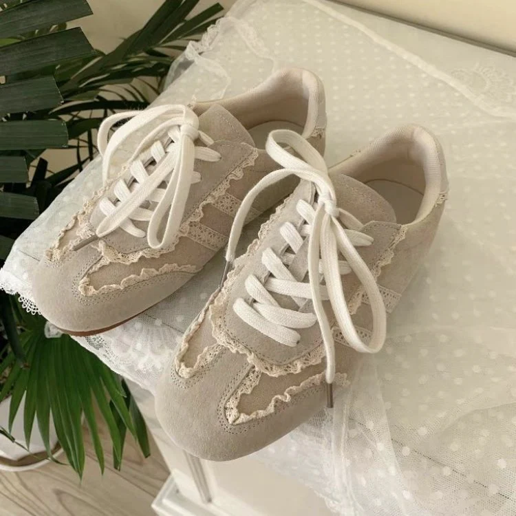 Damen Sneaker mit verspieltem Spitzen-Design und komfortabler Sohle Heidi Mode
