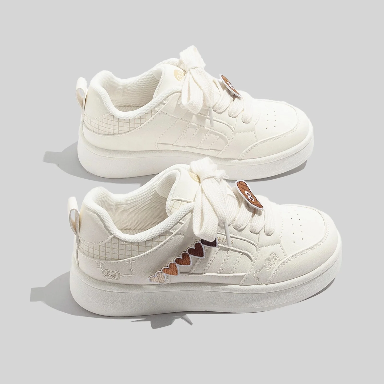 Damen Sneakers im modernen Design mit verspielten Herzmotiven Heidi Mode