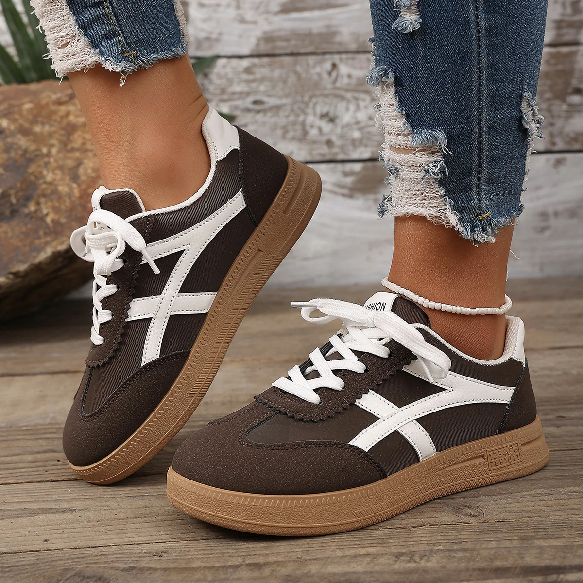 Damen Sneakers im Retro-Design mit hochwertiger Schnürung Heidi Mode - Image 6