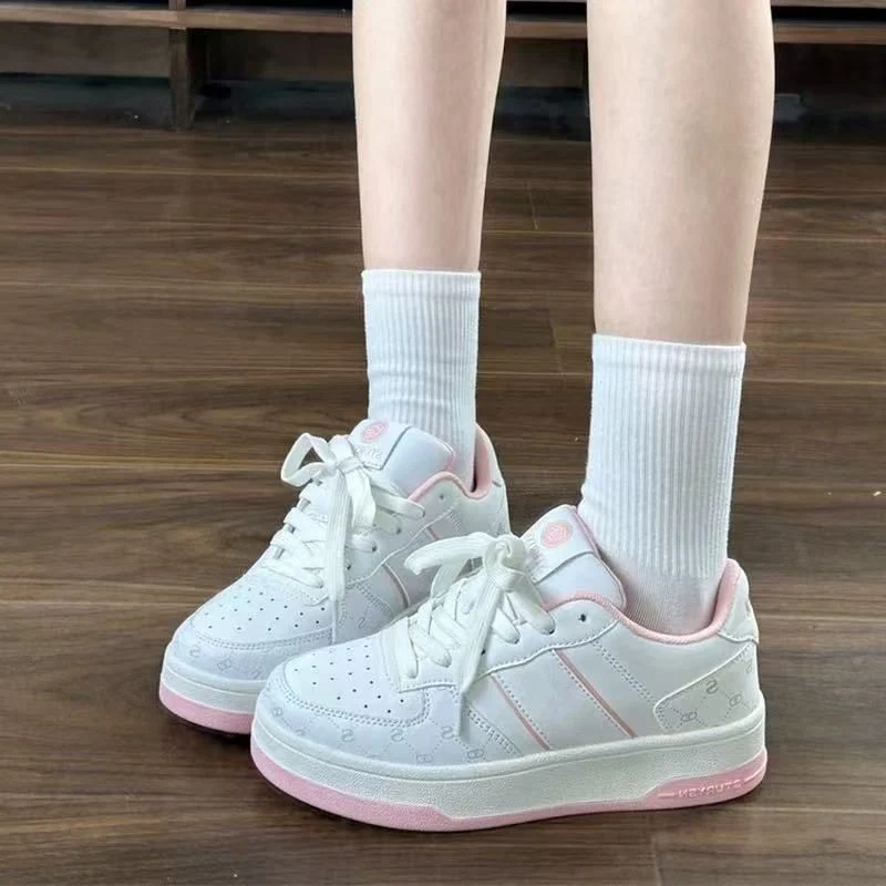 Damen Sneakers im sportlich-eleganten Design mit dämpfender Sohle Heidi Mode