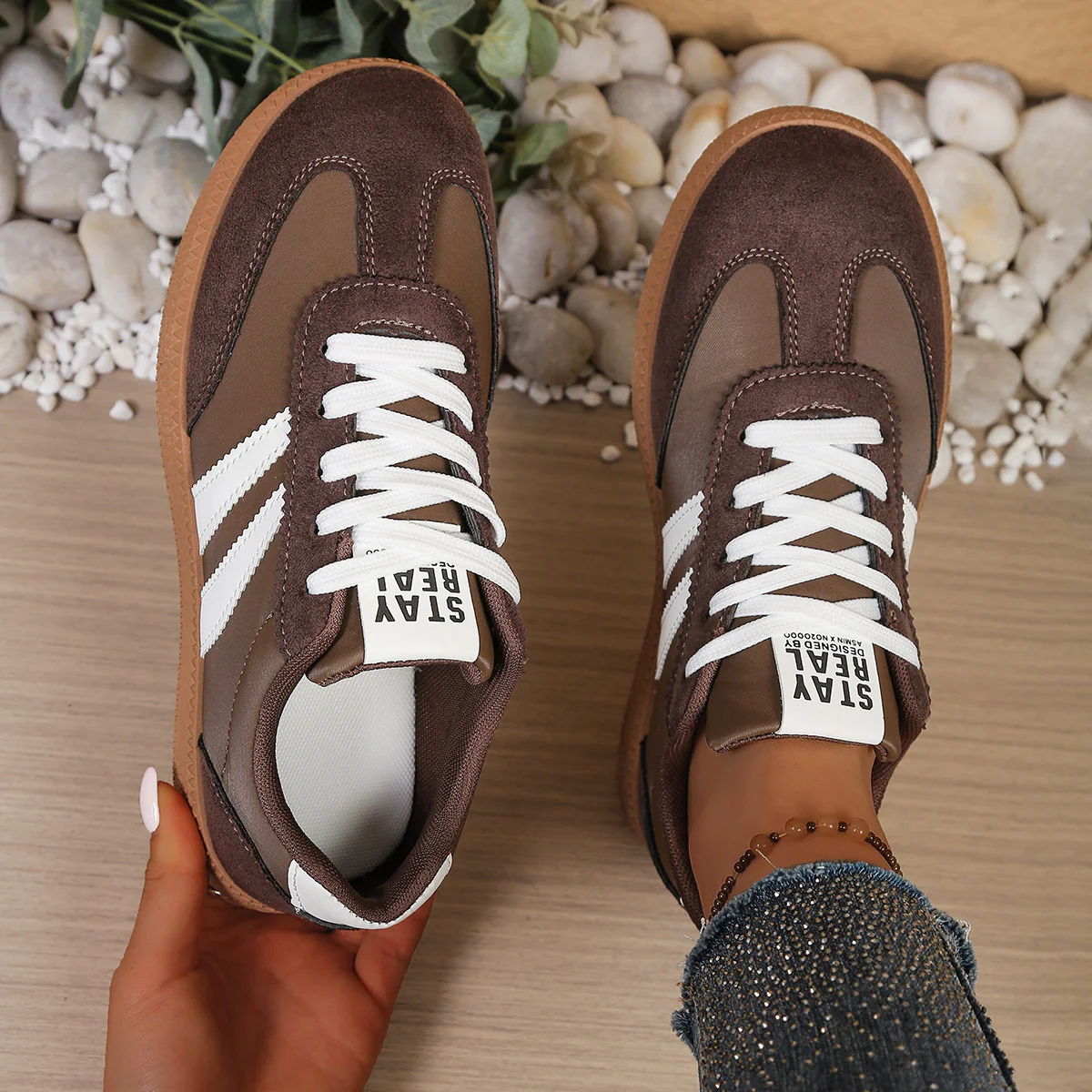 Damen Sneakers im sportlich-eleganten Design mit rutschfester Laufsohle Heidi Mode
