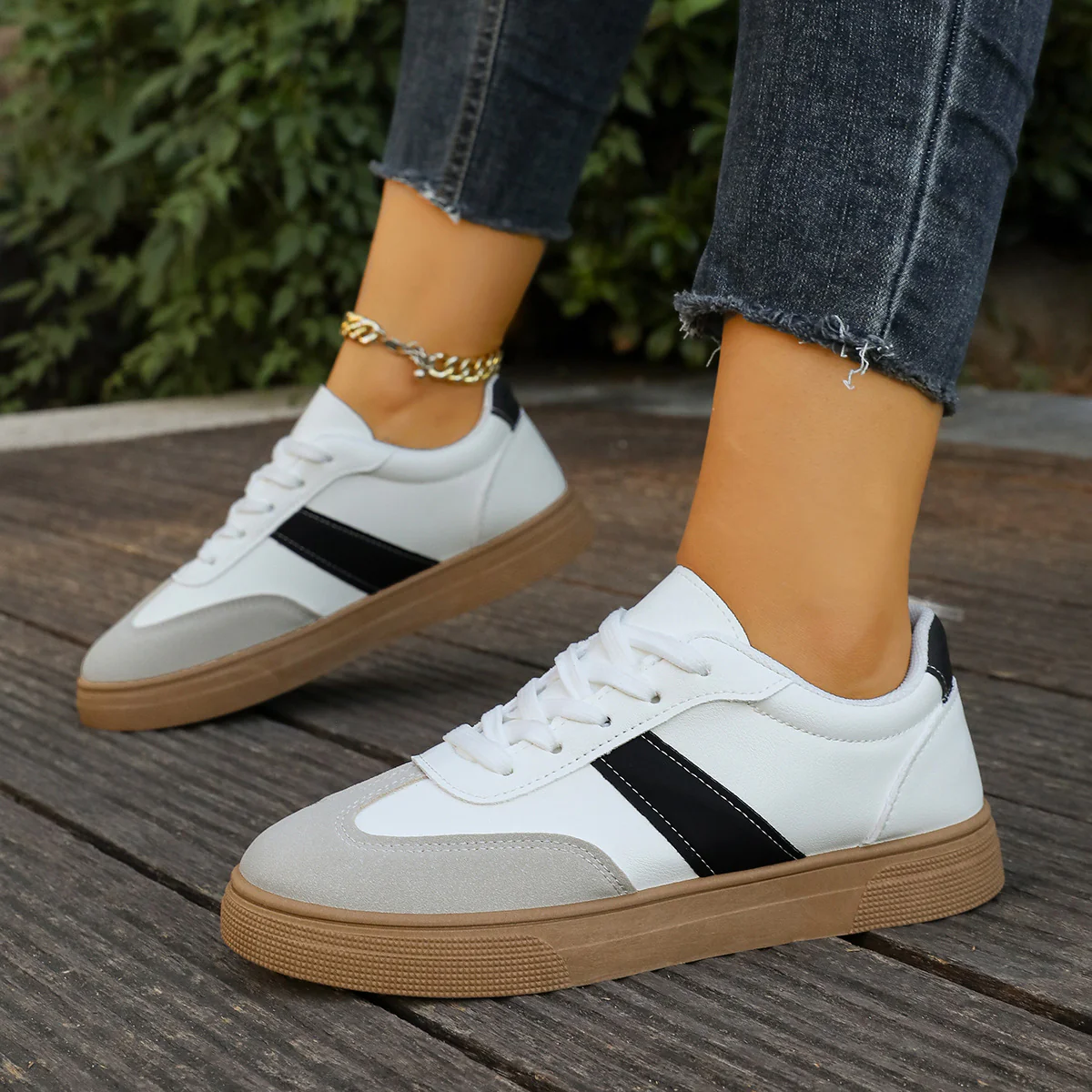 Damen Sneakers im sportlich-eleganten Stil mit gepolsterter Laufsohle Heidi Mode