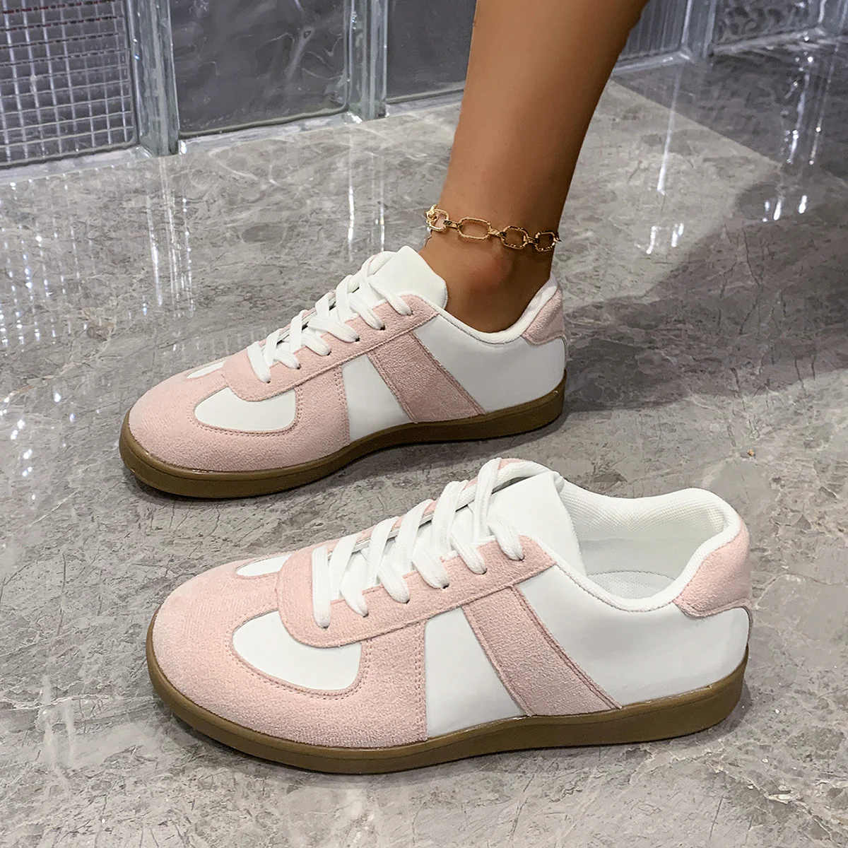 Damen Sneakers im sportlichen Design mit hochwertigem Obermaterial Heidi Mode - Image 4