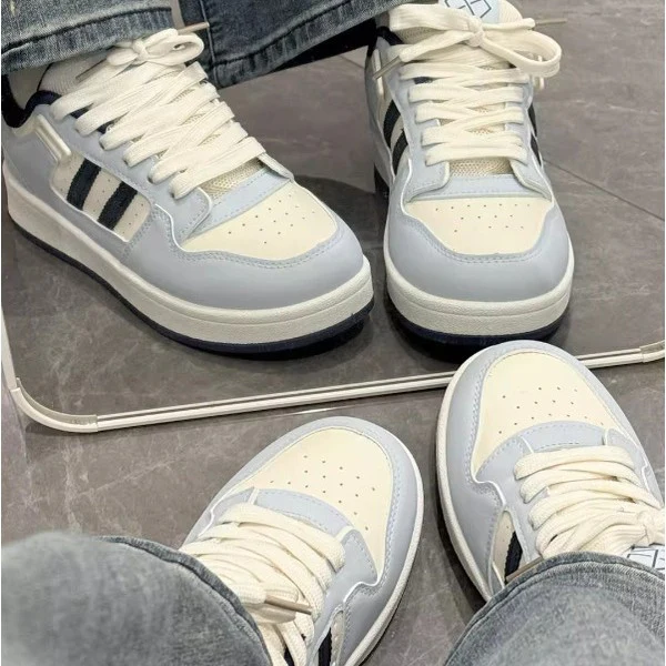 Damen Sneakers mit atmungsaktivem Obermaterial und klassischem Design Heidi Mode - Image 4