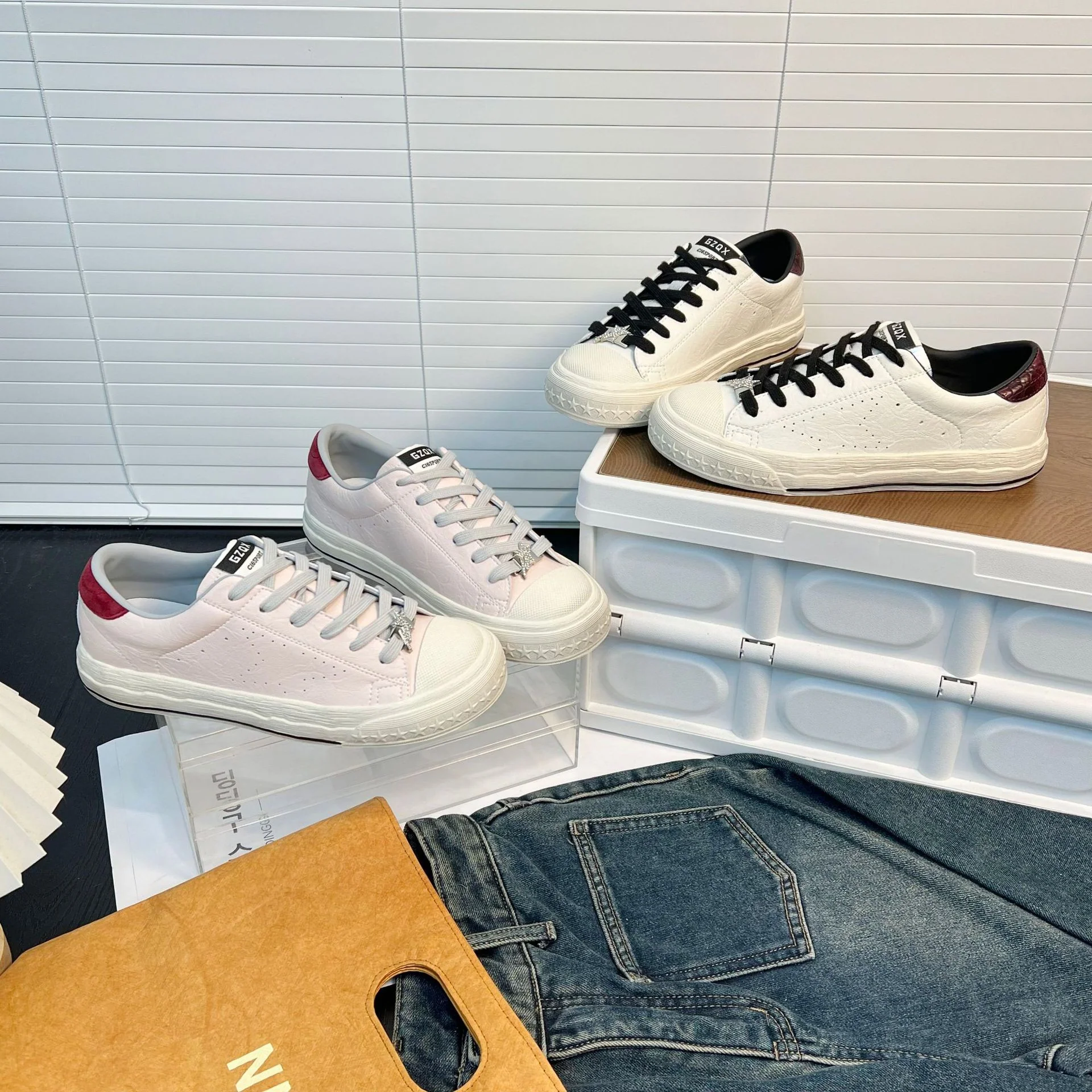 Damen Sneakers mit atmungsaktiver Lederoberfläche und rutschfester Gummisohle Heidi Mode - Image 3