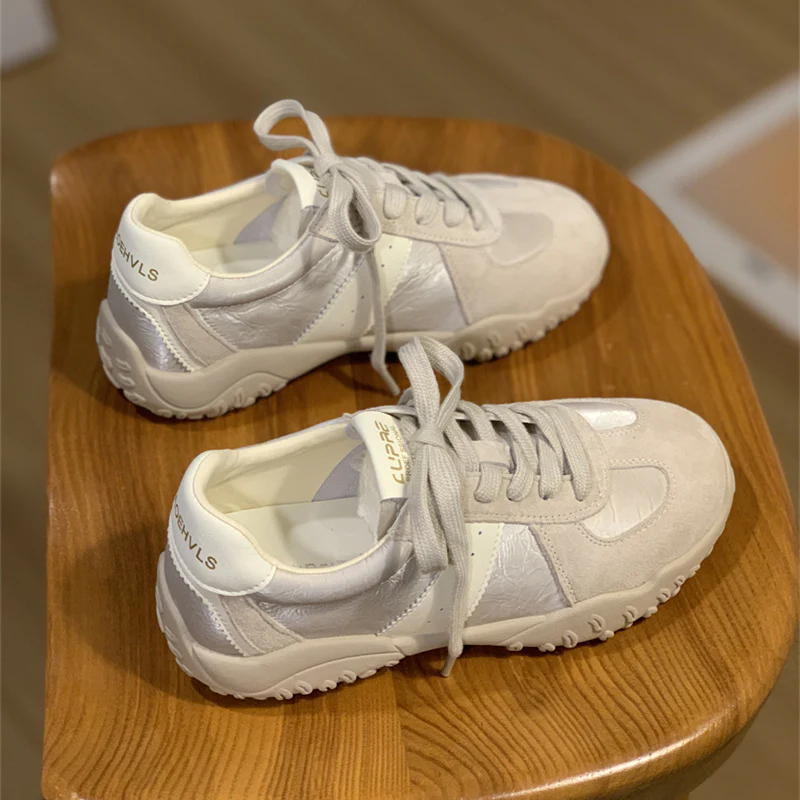 Damen Sneakers mit atmungsaktiver Wildleder-Oberfläche und innovativem Dämpfungssystem Heidi Mode - Image 4