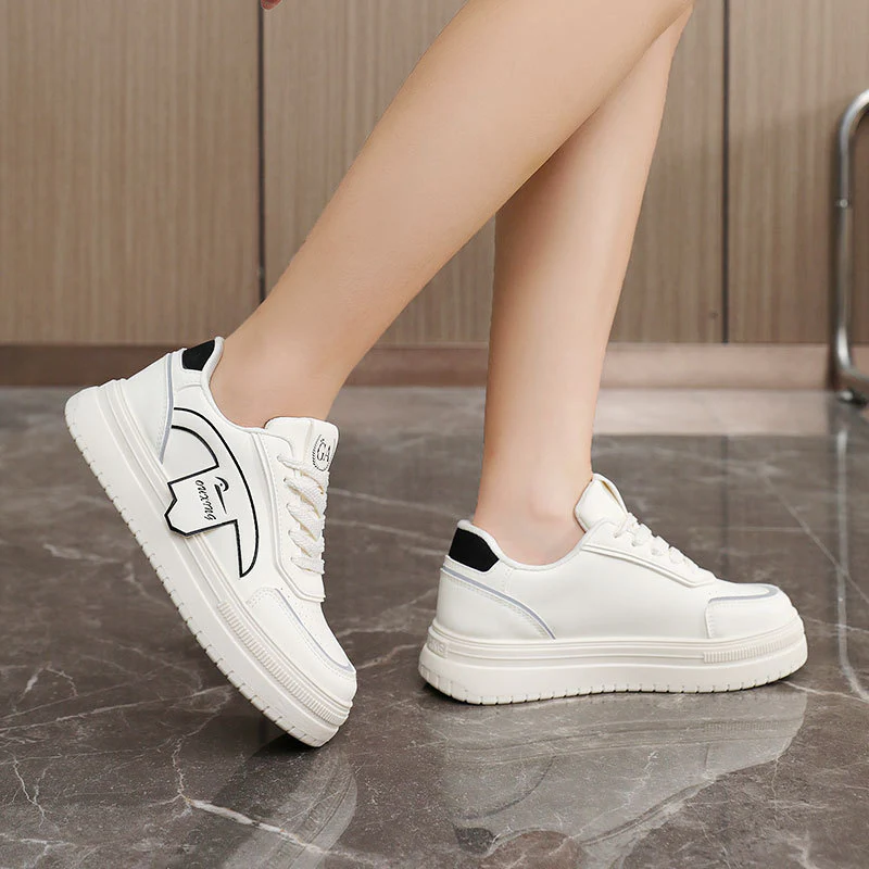 Damen Sneakers mit dämpfender Laufsohle und sportlichem Design Heidi Mode - Image 4