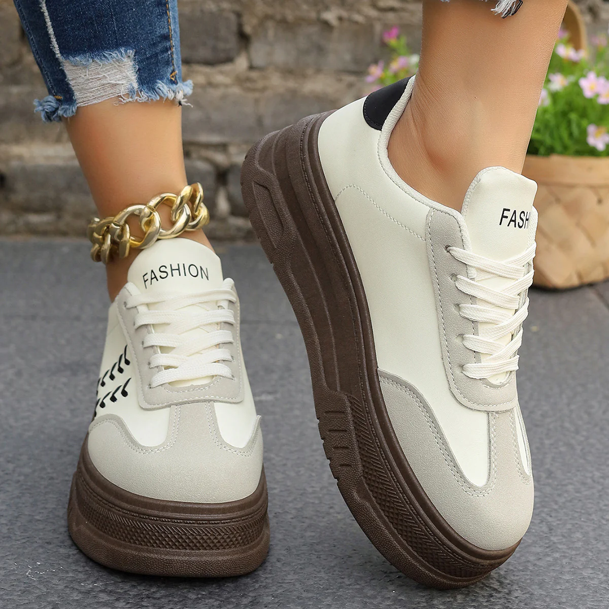 Damen Sneakers mit dicker Laufsohle und modischem Design Heidi Mode - Image 2
