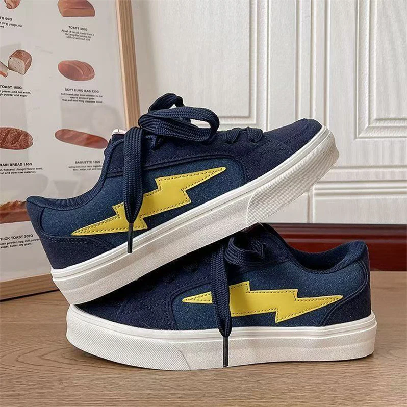 Damen Sneakers mit dynamischem Blitzdesign und bequemer Dämpfung Heidi Mode - Image 2