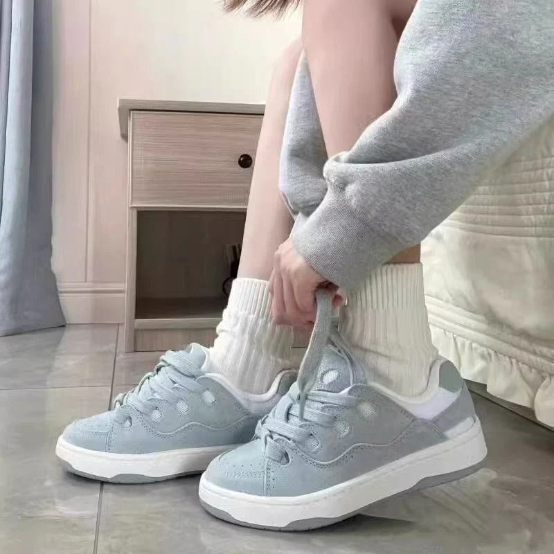 Damen Sneakers mit einzigartigem Schnürsystem und weicher Sohlenkonstruktion Heidi Mode - Image 3