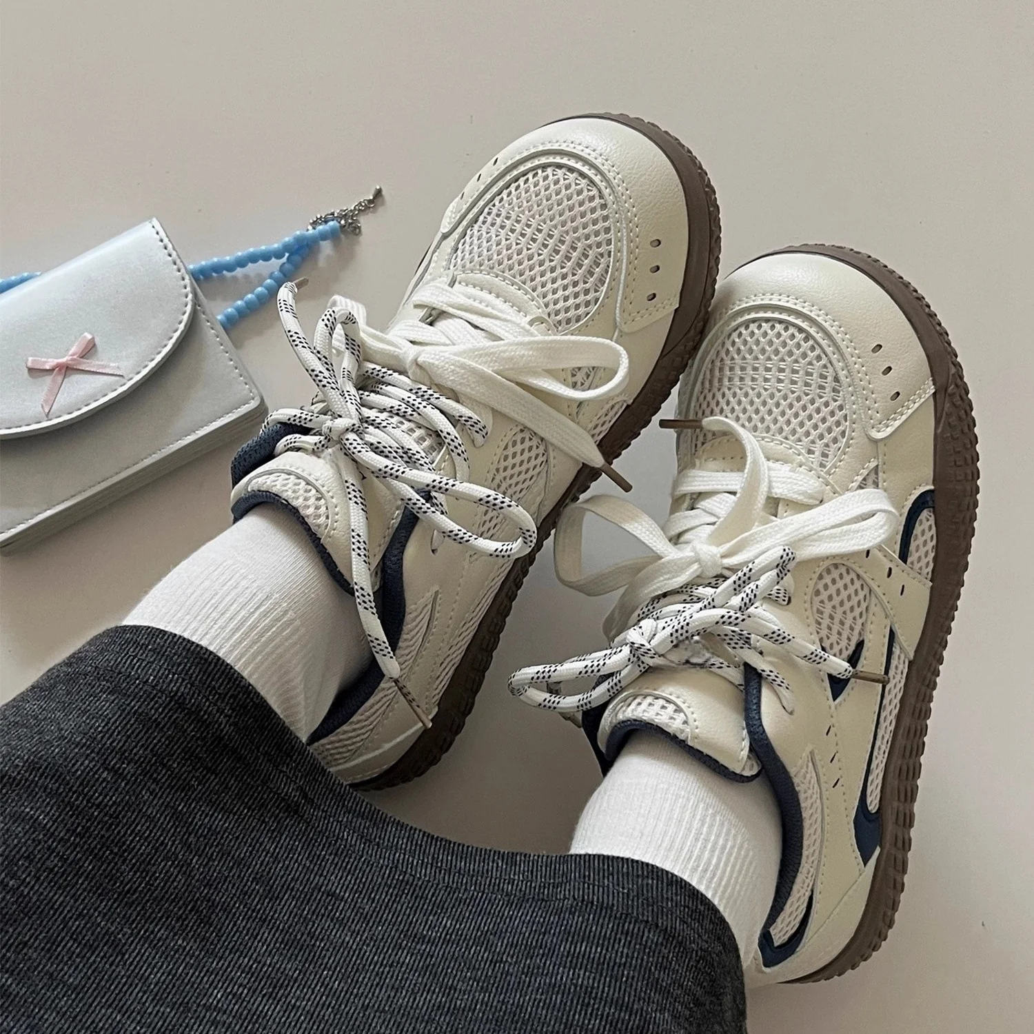 Damen Sneakers mit elastischem Obermaterial und modischem Design Heidi Mode