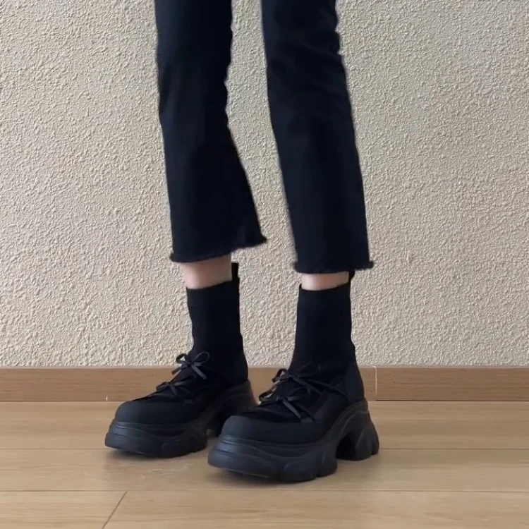 Damen Sneakers mit ergonomischem Design und dämpfender Sohle Heidi Mode - Image 3