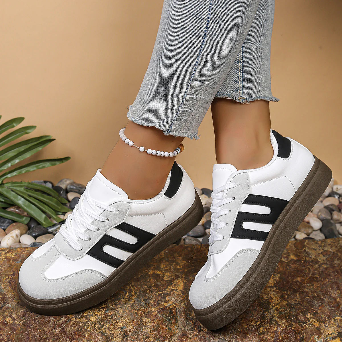 Damen Sneakers mit gepolsterter Sohle und modischem Design Heidi Mode - Image 2