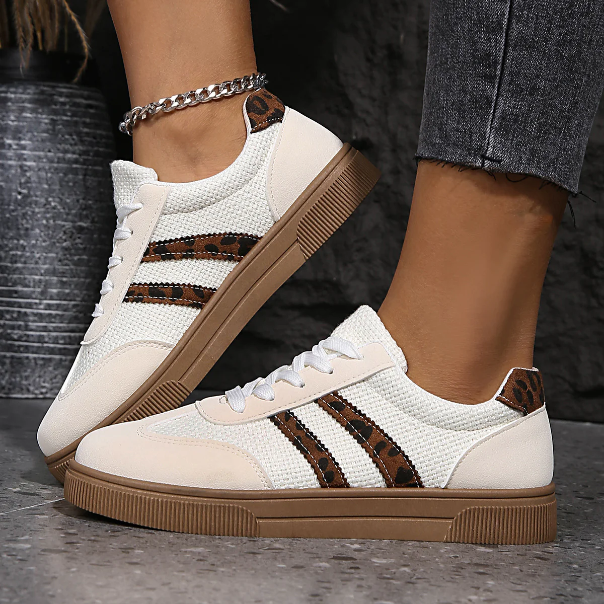 Damen Sneakers mit hochwertigem Netzmaterial und stylischem Tiermotiv Heidi Mode