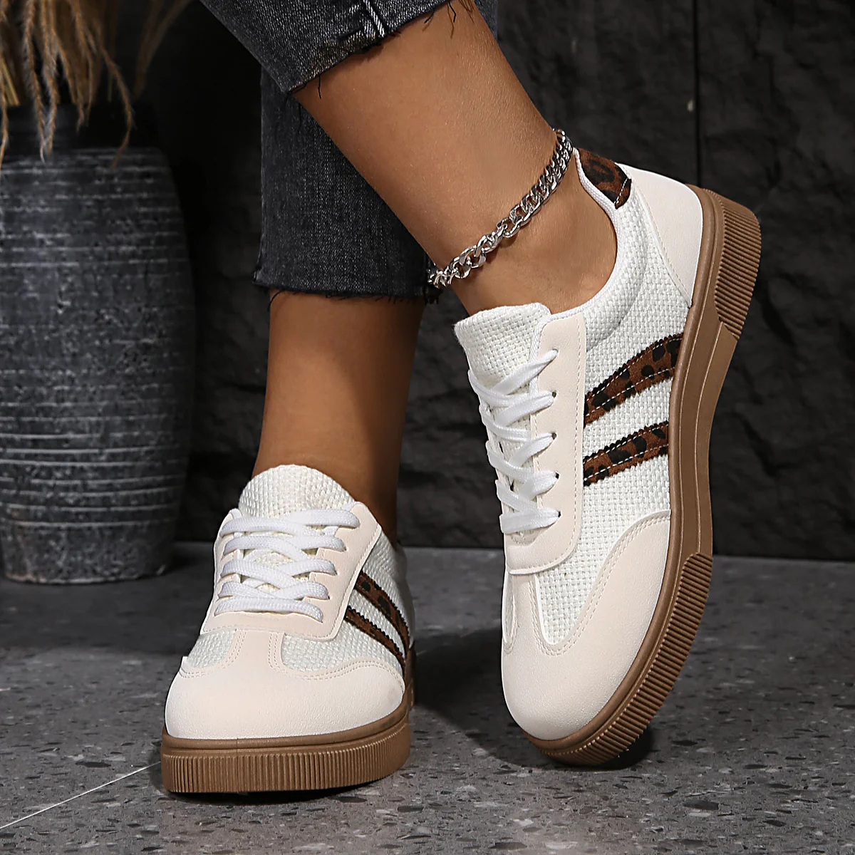 Damen Sneakers mit hochwertigem Netzmaterial und stylischem Tiermotiv Heidi Mode - Image 2