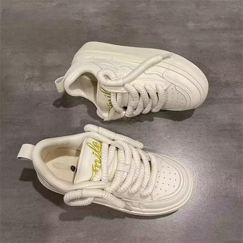 Damen Sneakers mit innovativem Schnürsystem und gepolsterter Innensohle Heidi Mode - Image 2