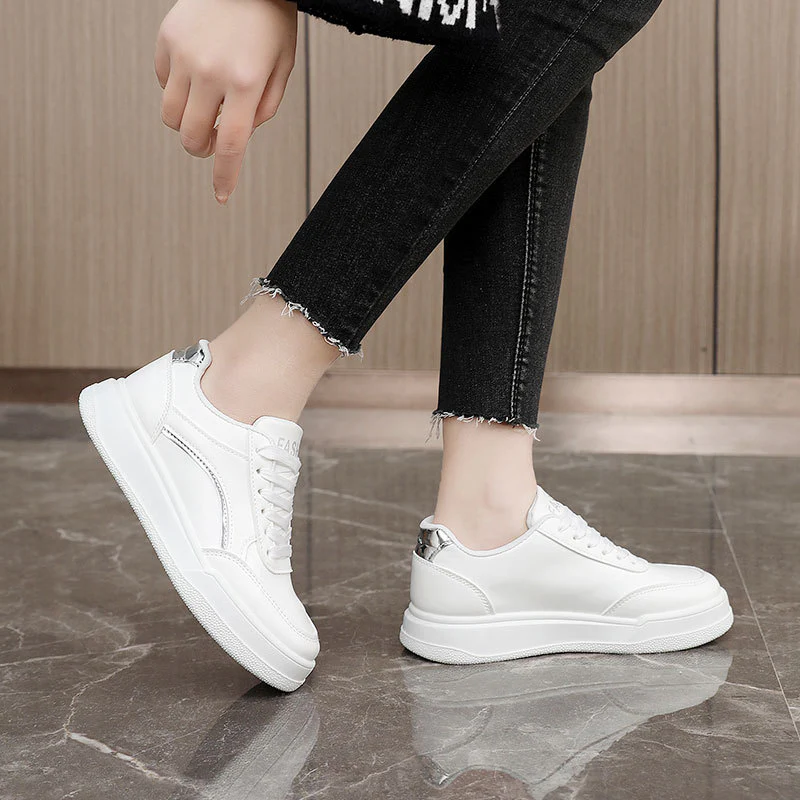 Damen Sneakers mit modischem Design und eleganten Akzenten Heidi Mode - Image 4